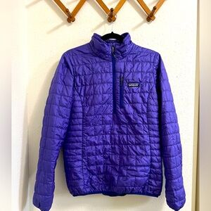 Patagonia women’s medium purple nano puff pullover
